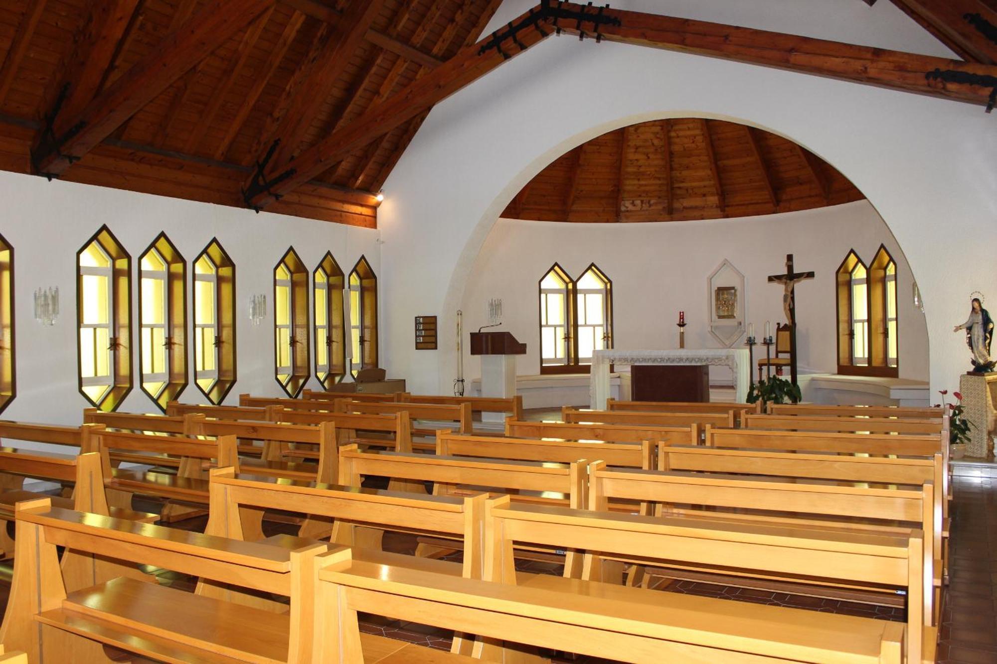 Centro Di Spiritualita Maria Candida Armeno Exterior foto