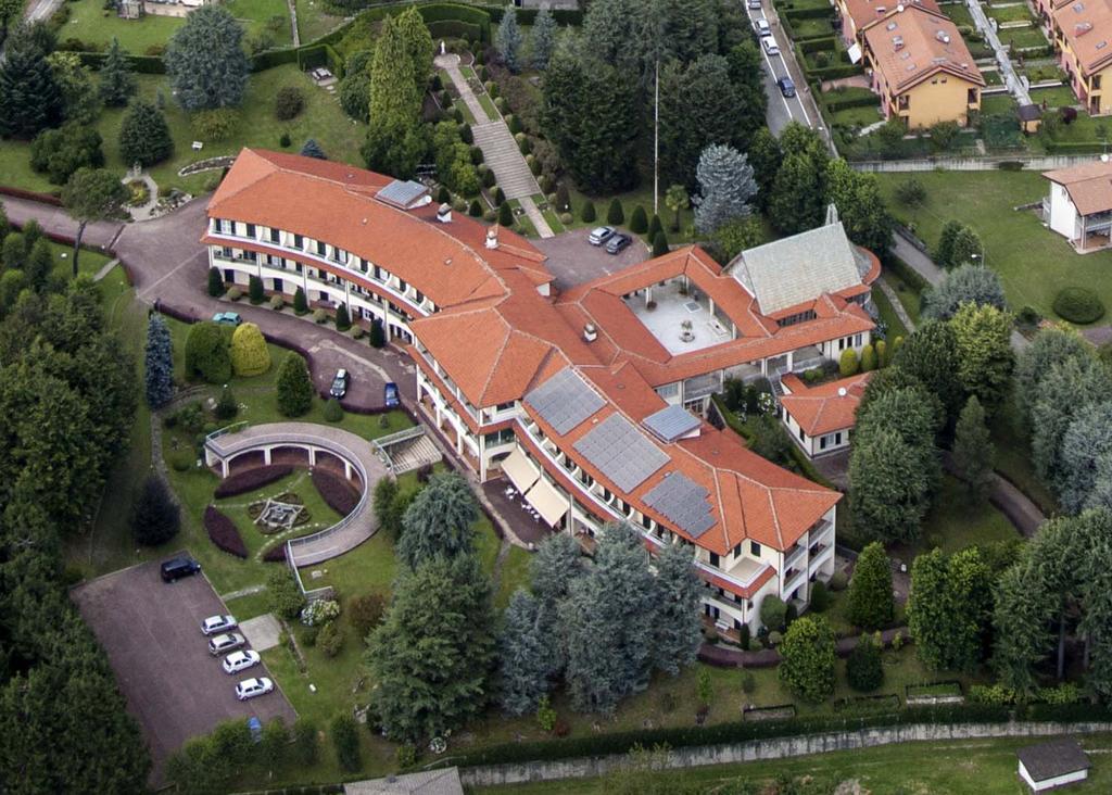 Centro Di Spiritualita Maria Candida Armeno Exterior foto